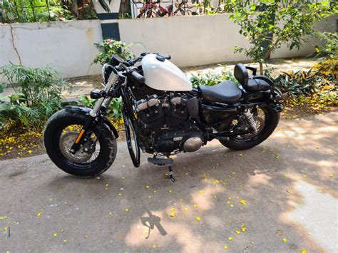 Fuel Tank Raiser-Sportsters