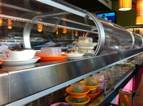 【图】一台旋转寿司出售 - 法国餐馆设备区 - 华人街分类广告