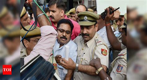 TTV Dinakaran: Poll symbol case: AIADMK leader Dhinakaran sent to ...