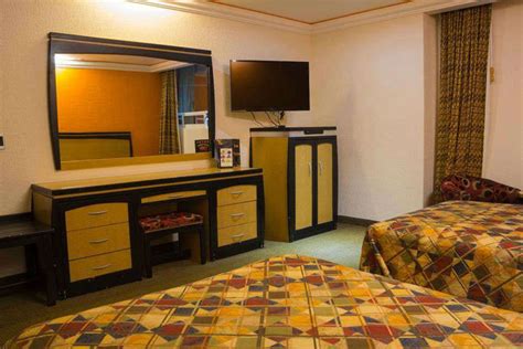 Hotel Ambus Mundos, Havana - TimesTravel