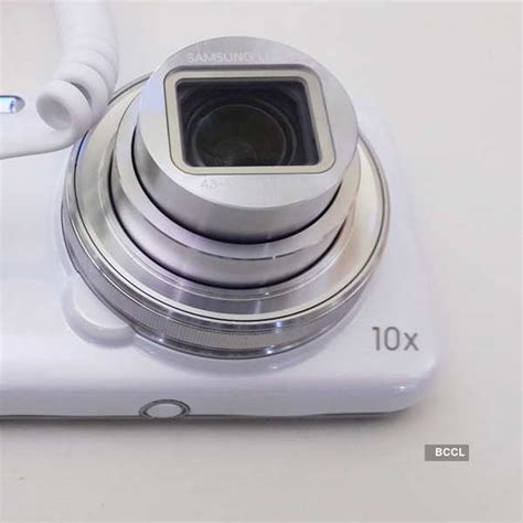 This handset has a 2,330mAh battery and features a 1.9MP front camera ...