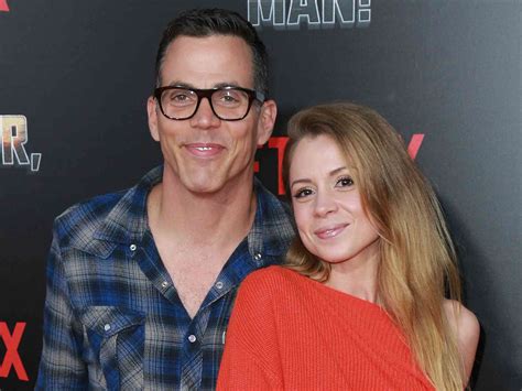 Who Is Steve-O's Fiancée? All About Lux Wright