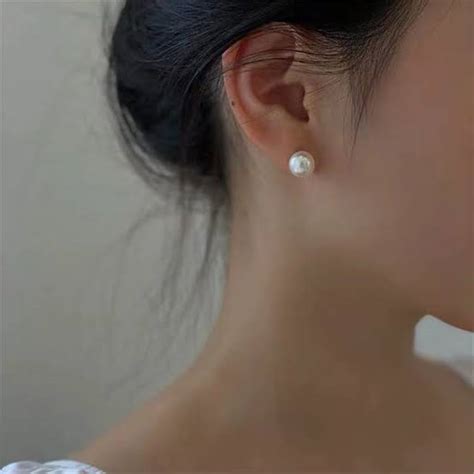 KOREAN PEARL STUDS – Jewelsmars