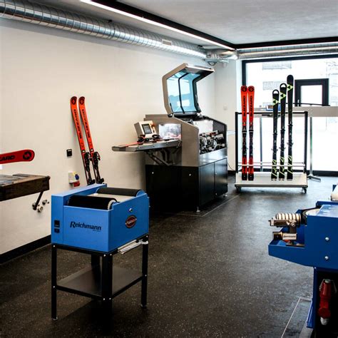 SkiLL® Ski Store | Infrastructure in Saalbach Hinterglemm