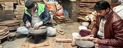 The Intricate Skills Behind Saharanpur Wood Carvings – TheIndianRose