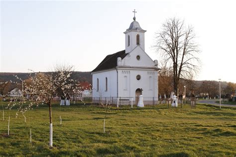 Charlottenburg Satul rotund din Timiş