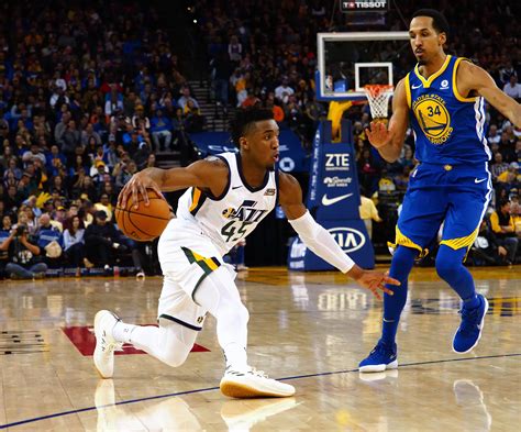 Golden State Warriors Struggling Through Plague of Injuries - WRUF 98.1 ...