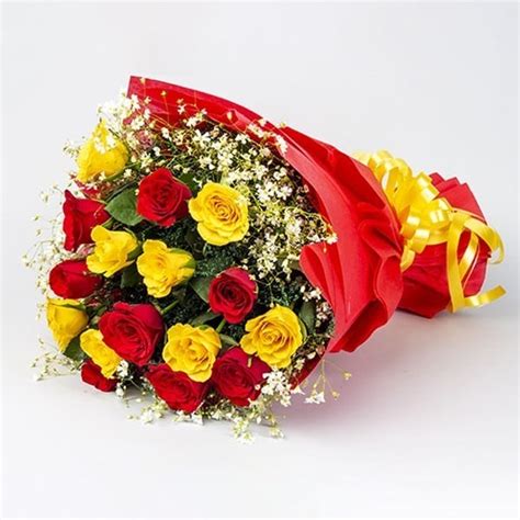 Bunch of Yellow & Red Roses - DP Saini Florist & Baker's