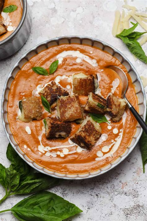 What Is Frangipane? (Easy One Bowl Recipe) - Well Seasoned Studio