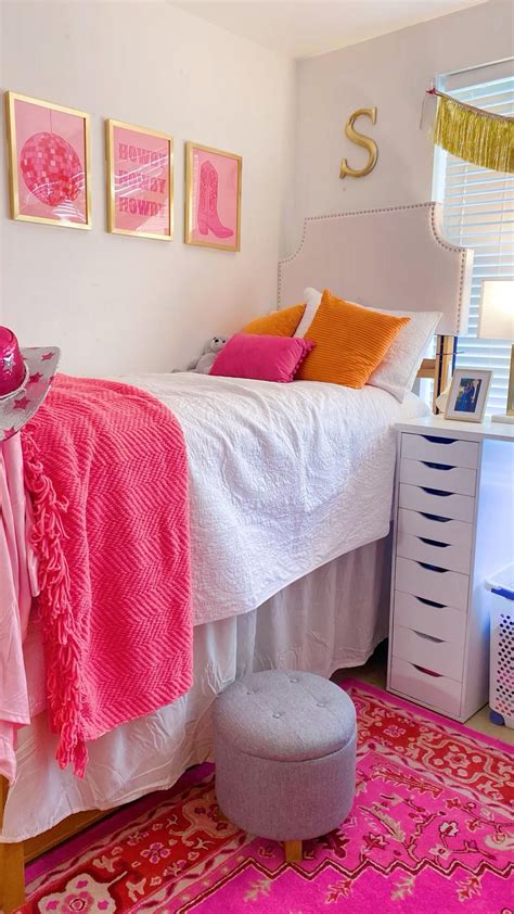 Pink dorm rooms – Artofit
