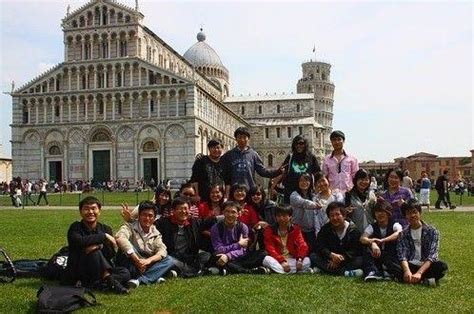 意大利留学生人数急速增长，外籍学生近半数是二代移民-加中伊恩移民