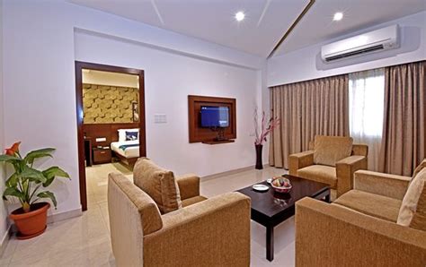 I V SANCTUM HOTEL (Bengaluru) - Hotel Reviews, Photos, Rate Comparison ...