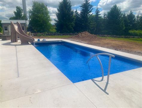 Swimming Pool 的图像结果