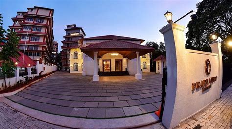 THE PEARL VIEW HOTEL (Thalassery, Kerala, India) - Hotel Reviews ...