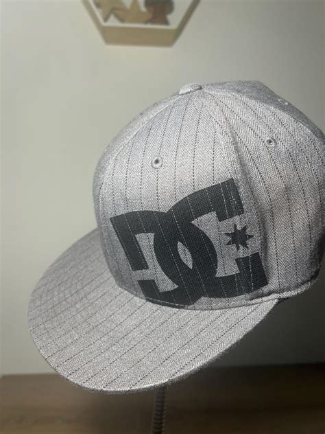MENS DC Shoes SKATE Hat Cap Fitted Adult 7 1/4 -7 5/8 Gray ...