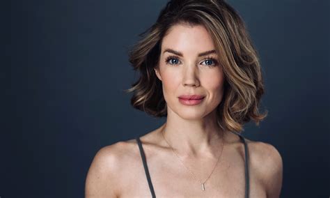 Η Maura Grace Athari θα είναι στο καστ του Interview With The Vampire ...