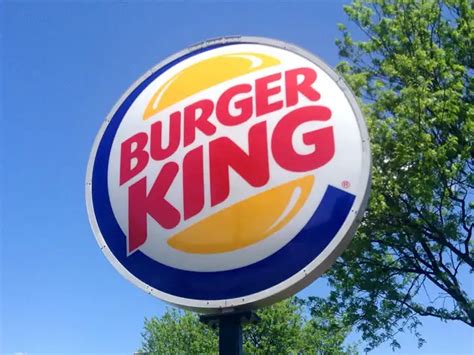 Burger King Vs Mr Singh Burger King - From Sardarbuksh To Paytm: Copy ...