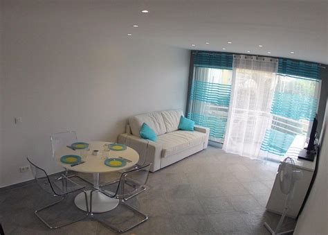 RESIDENCE ANSE DES SABLES (Marigot) - Apartment Reviews & Photos ...