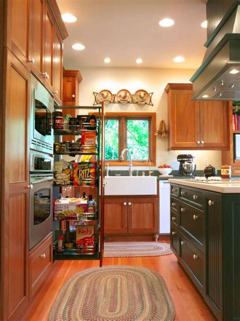 Small Kitchen Wall Pantry Ideas 的图像结果