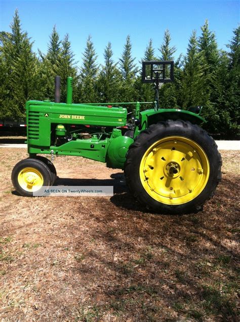 Antique John Deere Tractor - Model A