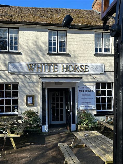 THE WHITE HORSE (Hertford, Hertfordshire, England) - Inn Reviews ...