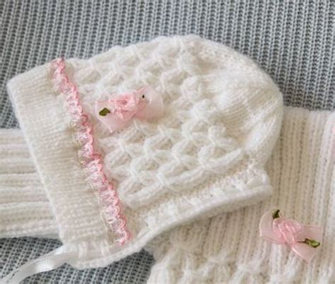 Baby Bonnet Knitting Pattern