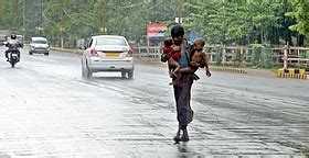 IMD warns of extremely heavy rain as depression forms over Bay; Odisha ...