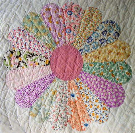 Dresden Plate Quilt Patterns 的图像结果