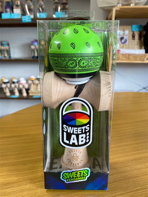 Sweets LAB V28 Cushion | Nothing but KENDAMA