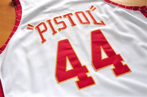 1973-74 ATLANTA HAWKS "PISTOL" PETE MARAVICH JERSEY 52 (XXL) NEW W/TAGS ...