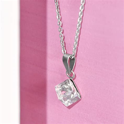 Black Solitaire 925 Sterling Silver CZ Necklace - Valentine's Gift – Zavya