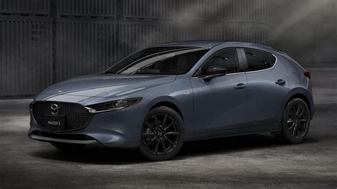 2022 Mazda 3 White Black Rims