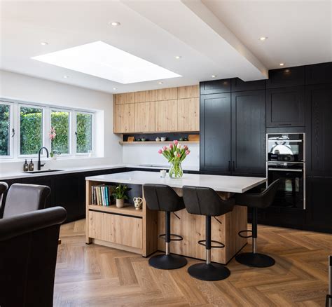 Black And Wood Kitchens