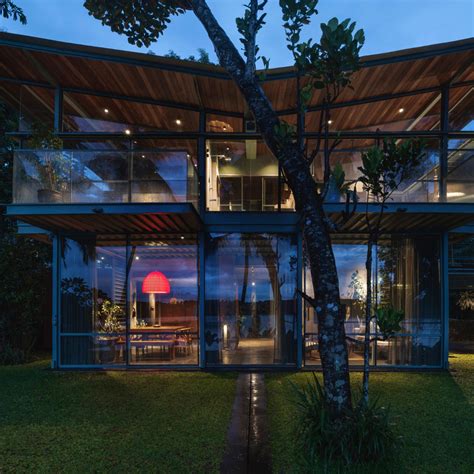 A spacious Kerala home that propagates courtyard living | Architectural ...