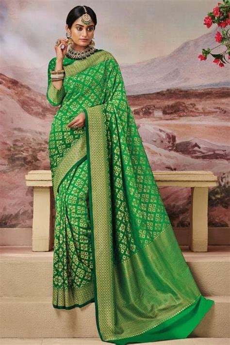Buy Emerald Green Zari Woven Banarasi Saree 35124 Online | Karagiri