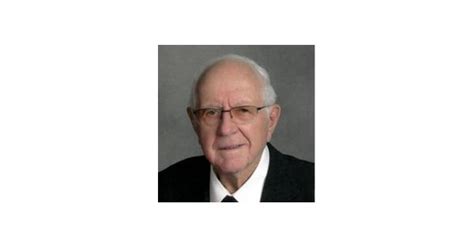 Elmer Schmitt Obituary (2025) - Decorah, IA - Helms Funeral Home ...