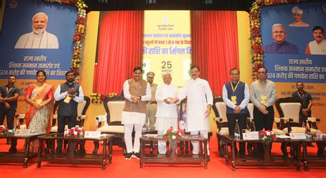 MP: Governor, CM Mohan Yadav honour teachers, transfer Rs 324 cr to 54 ...