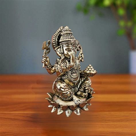 Super Fine 5 Inch Brass Ganesha Statue for Worship | The Advitya