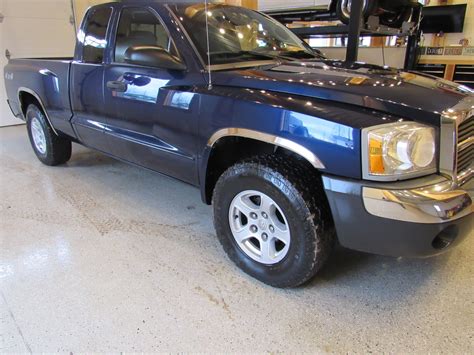 2005 Dodge Dakota SLT - Biscayne Auto Sales | Pre-owned Dealership ...