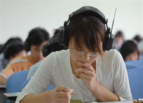 高考生反映英语听力“听不清”，官方回应_腾讯新闻
