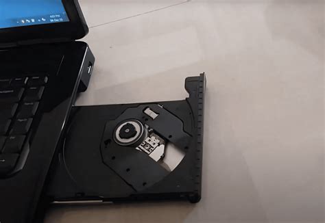 Computer Laptop CD 的图像结果