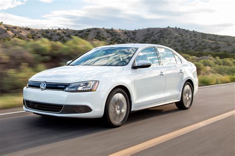 2013 Volkswagen Jetta Hybrid SEL Premium - Editors' Notebook - Automobile Magazine