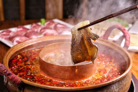 四川火锅底料生产厂家帮你打开吃火锅的正确方式_食材
