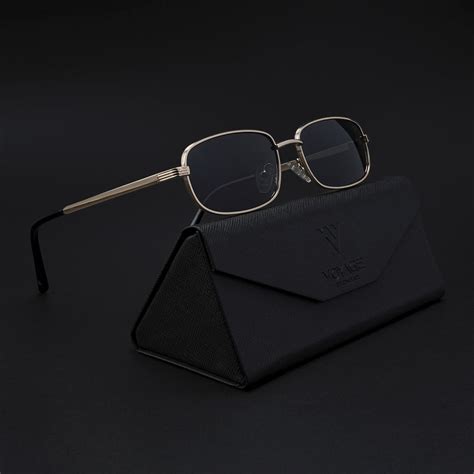Vesper | Golden Polarized Rectangle Sunglasses (Black Lens - PMG5846)