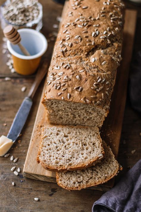 Simple Whole Wheat Bread Recipe No Yeast | Deporecipe.co