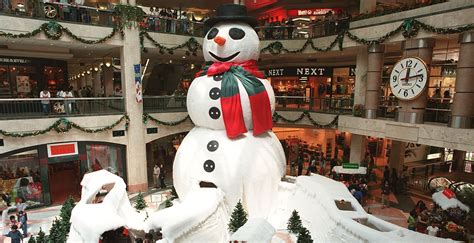 'Frosty the Snowman' Voice Actor Exposed for Having "At Least Three ...