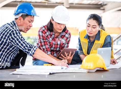 Team Building Engineer 的图像结果