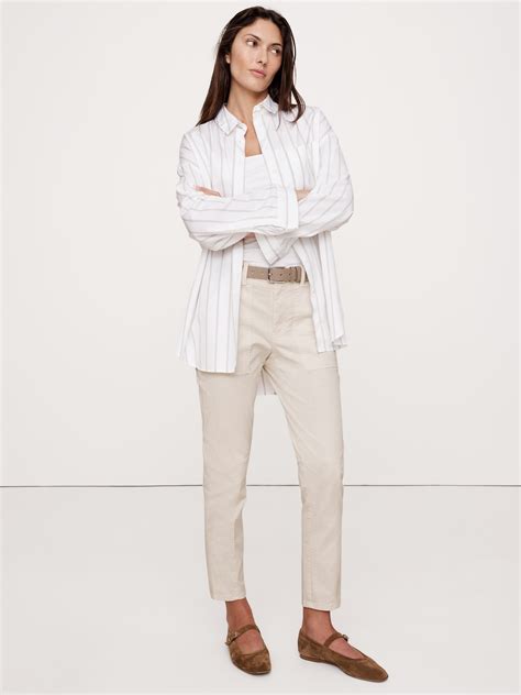 Mid-Rise Slim Cargo Pant | Banana Republic