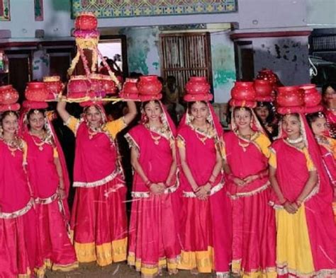 Dussehra 2022: यह डांस तो बेहतरीन है, मां दुर्गा की आराधना के साथ-साथ ...