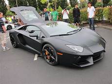 Batman Car Lamborghini by One Batman S Lamborghini Aventador Arrives Batman Car Lamborghini